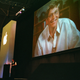 Imagen durante la presentación de Bill Gates en la MacWorld del 97. AP